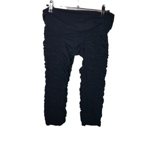 Melodia Designs black ruched cropped leggings